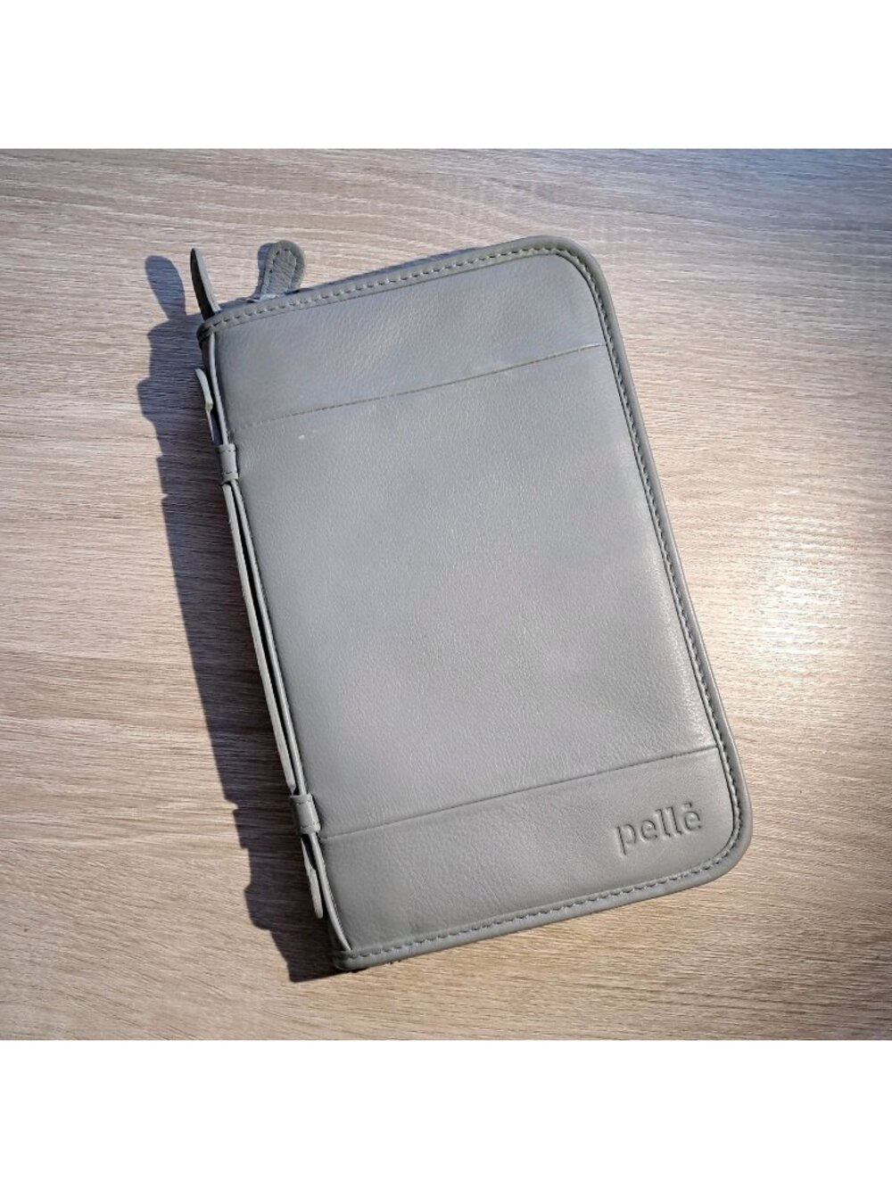 Pelle Tall Wallet RFID Checkbook Card Holder Genuine Leather Light Gray Unisex
